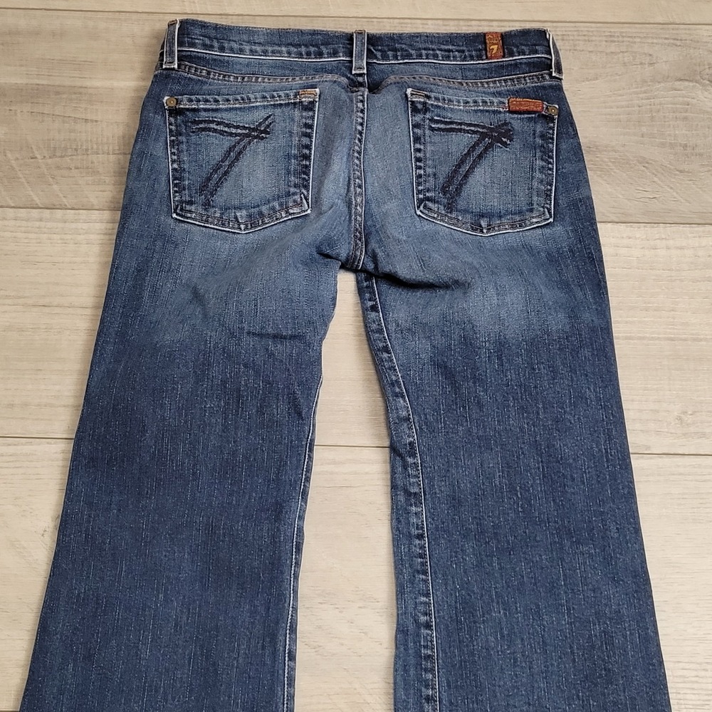๐7 For All Mankind Jeans Womens 29 Indigo Wash Fading DOJO Flareโ Bootcut USA - Picture 2 of 16